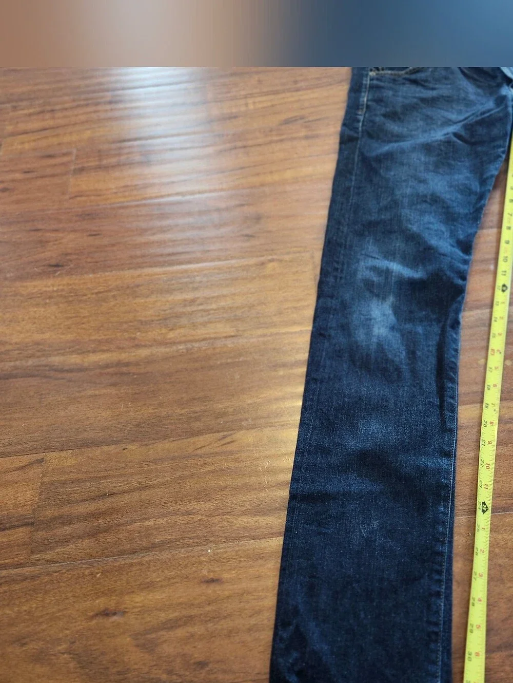 Mens AG jeans Dark Blue. Second Pics Color. Size 32 X 33